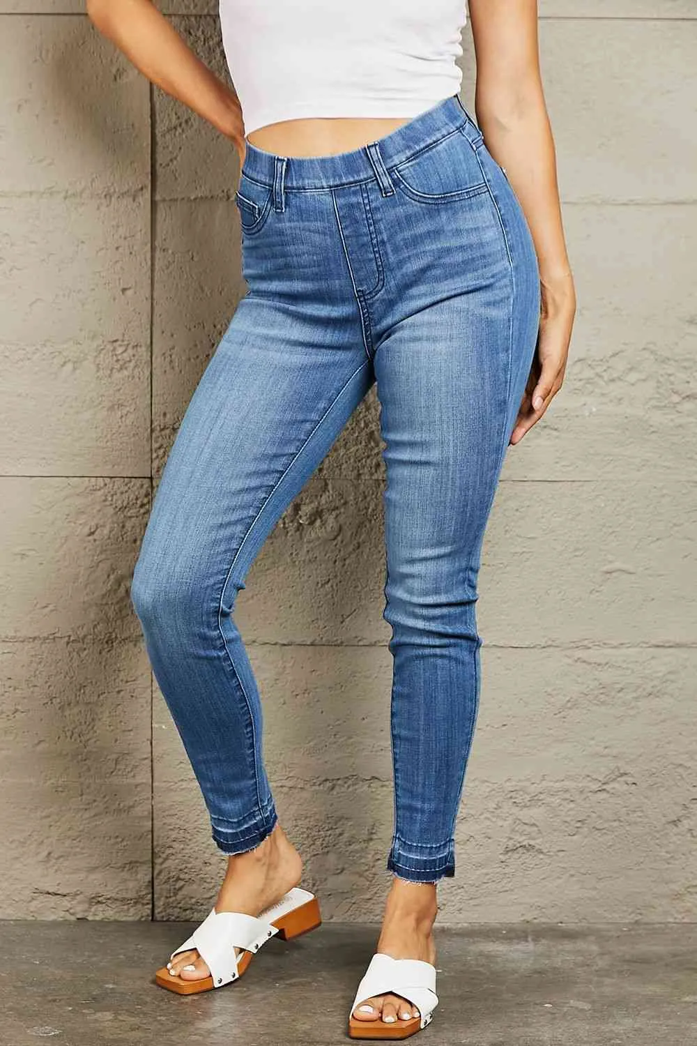 Janavie Full Size High Waisted Pull On Skinny Jeans