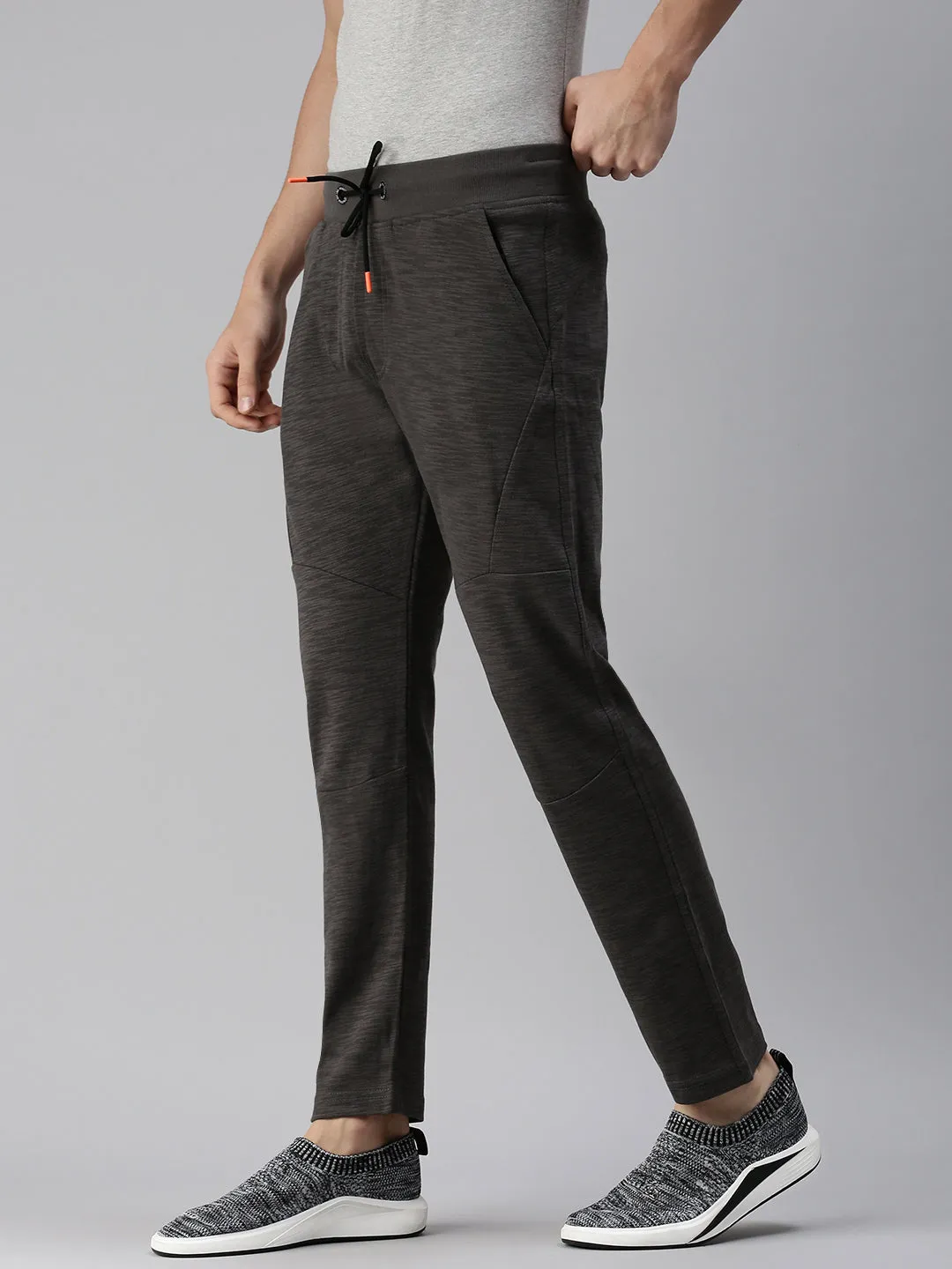 Men Solid Grey Straight Fit Trackpant